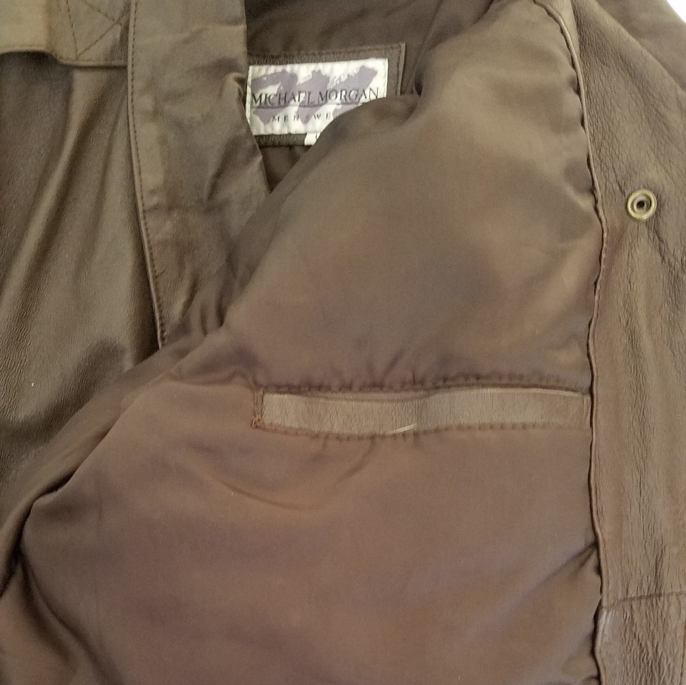 Leather jacket - Picture 3 of 6
